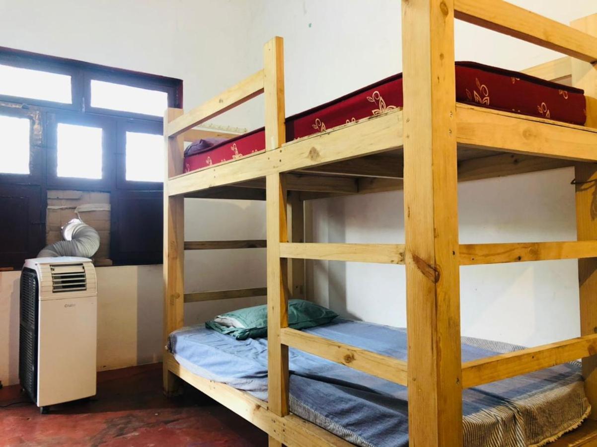 Gurukulam Hostel Пондичерри Экстерьер фото